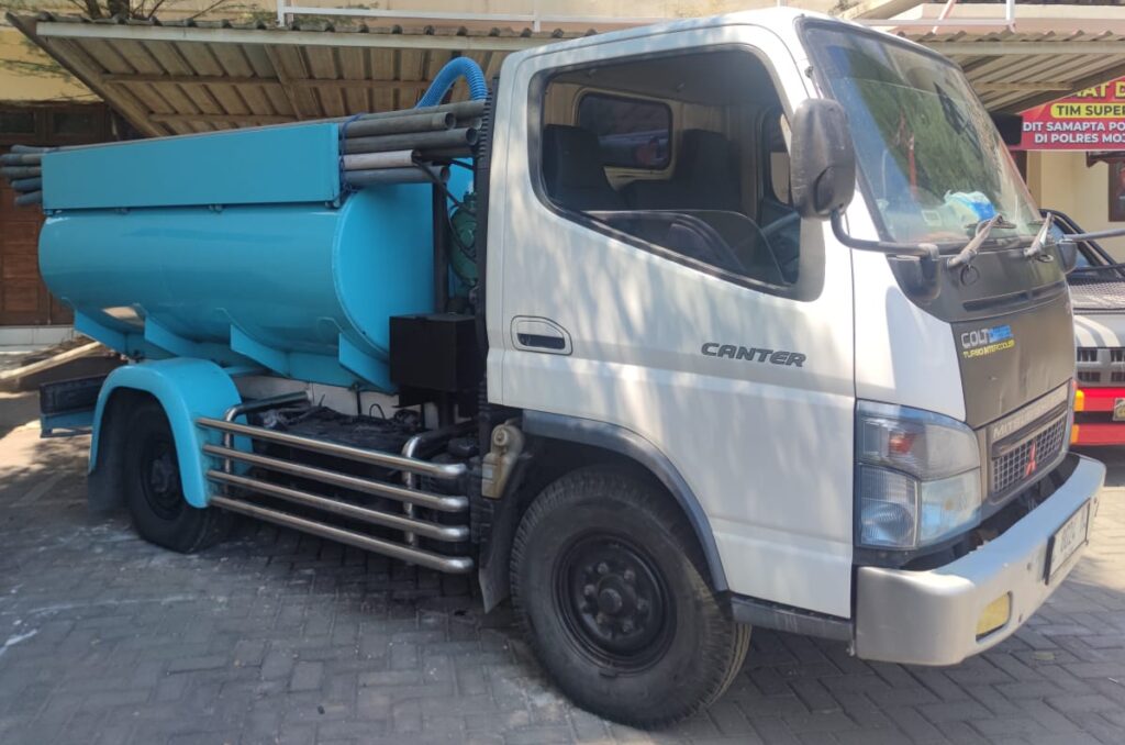 Sedot WC Sawahan Surabaya